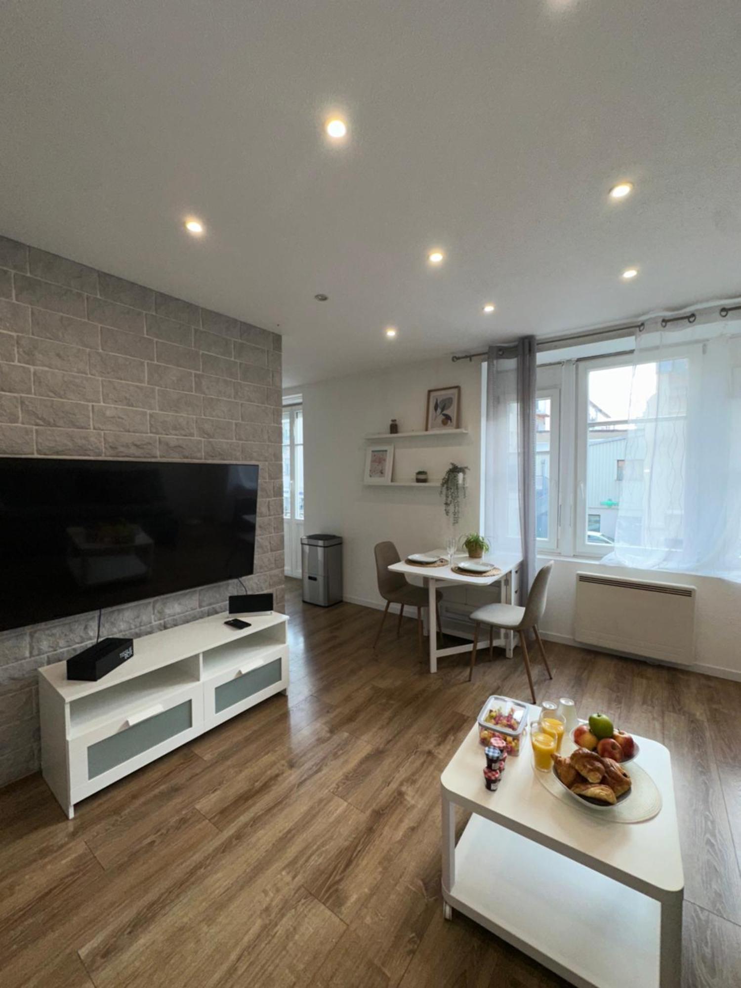 # Le 2 # Tres Beau T3 1Er Etage Tout Confort, Neuf, Mulhouse Centre Bagian luar foto
